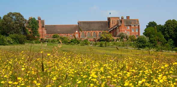 /media/11316/ardingly_college_tri.jpg